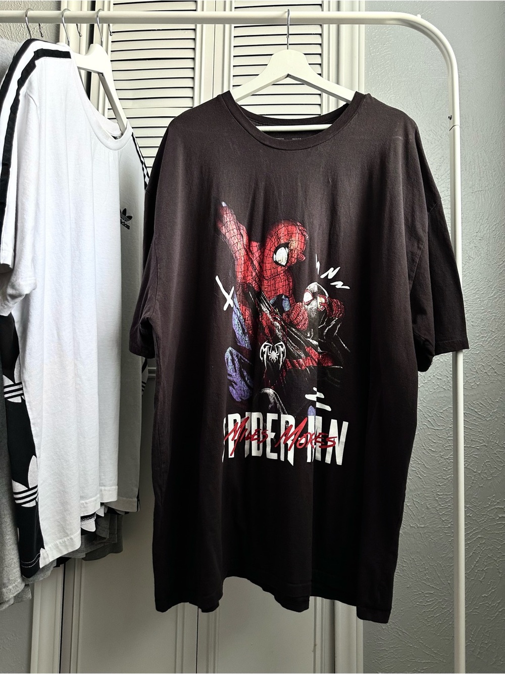 Men’s Oversized Spider-Man Graphic Tee